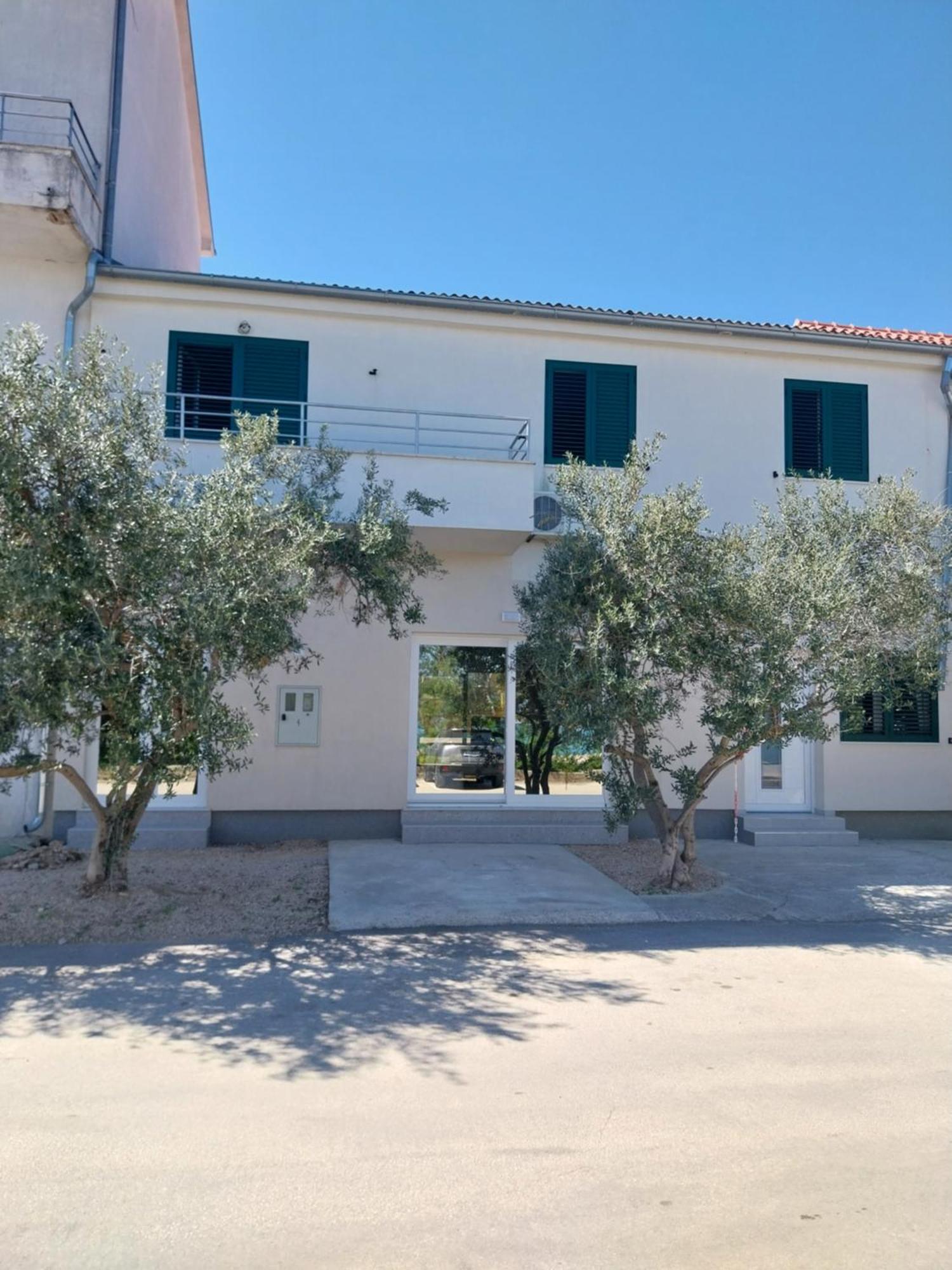 Beach Apartment Ana With Sea View, Balcony, Garden & Bbq, Murter - Dalmatia 외부 사진