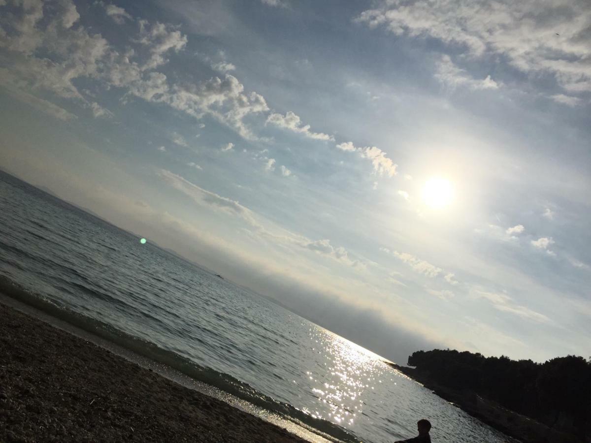 Beach Apartment Ana With Sea View, Balcony, Garden & Bbq, Murter - Dalmatia 외부 사진